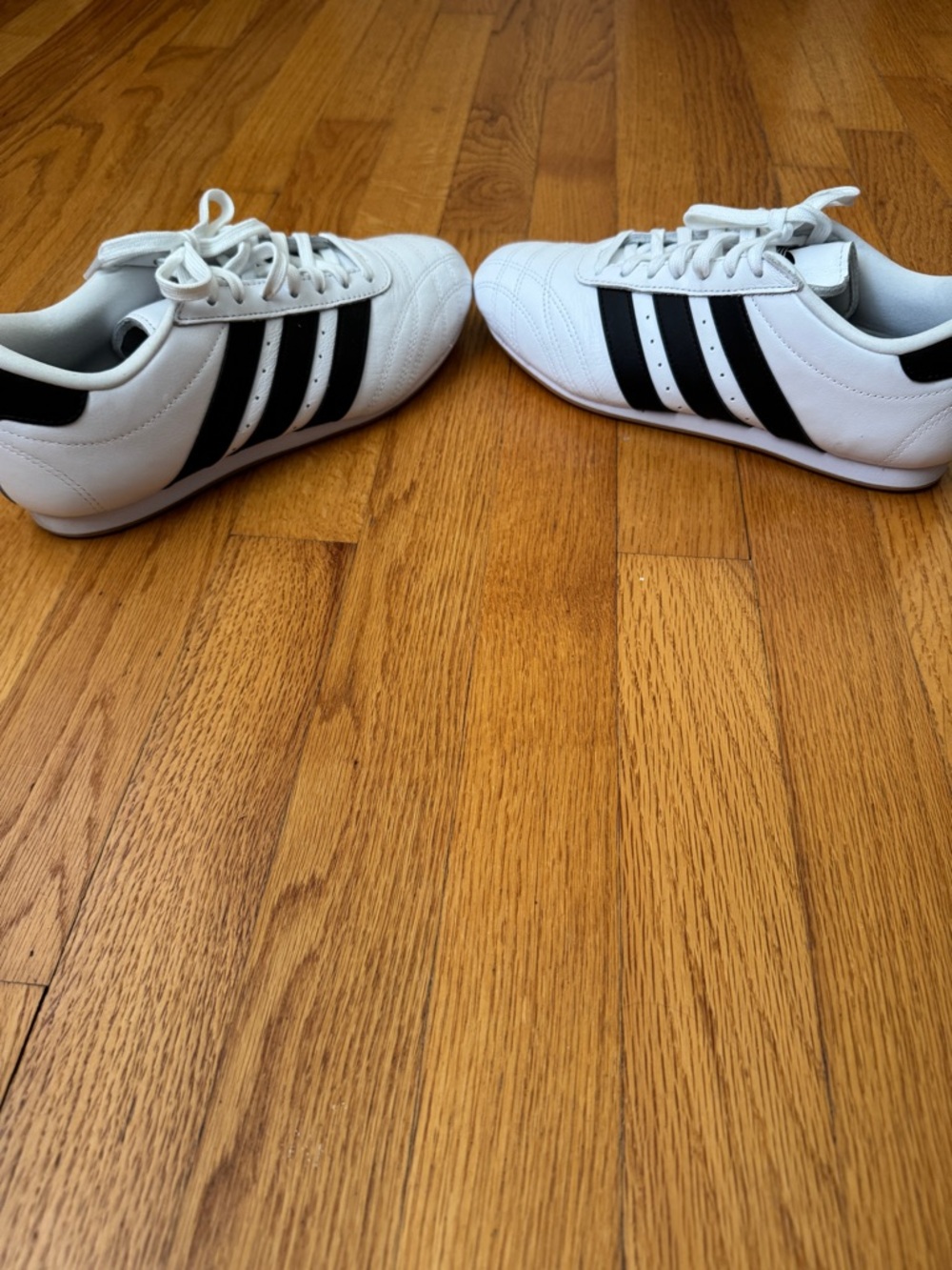 Women’s sz 8 Addidas Taekwondo black & white leather sneakers EUC - Picture 7 of 7